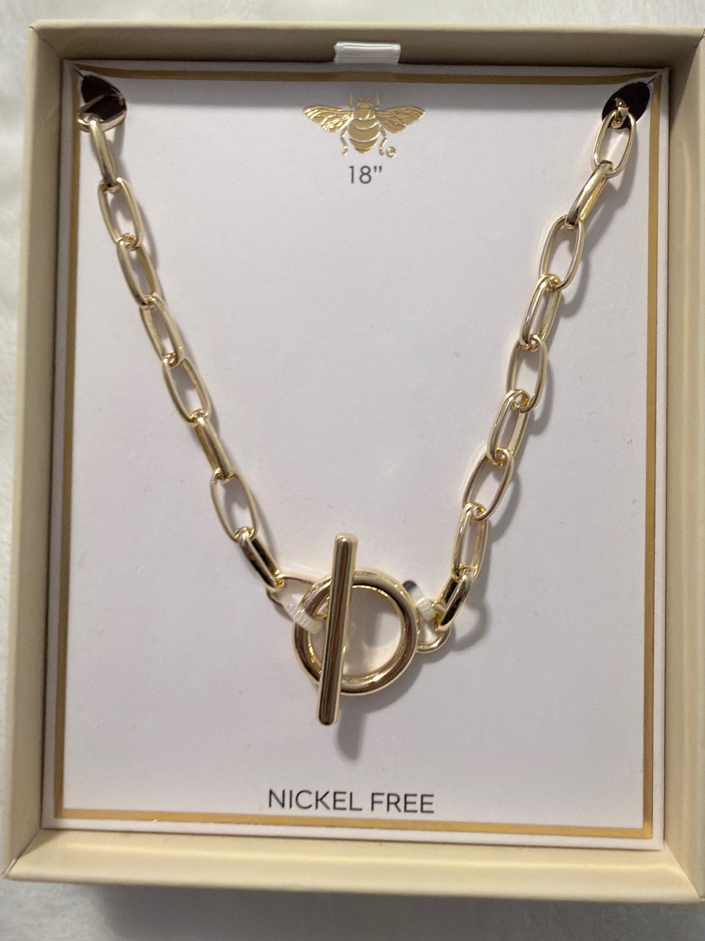 Gold Chain Toggle Necklace - 18"